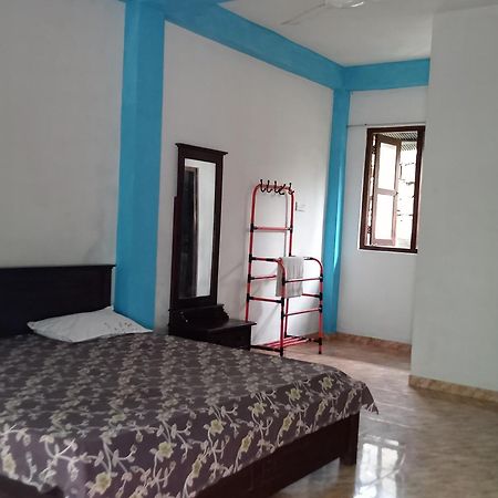 Suninn Hostel And Surf School Weligama Exterior foto